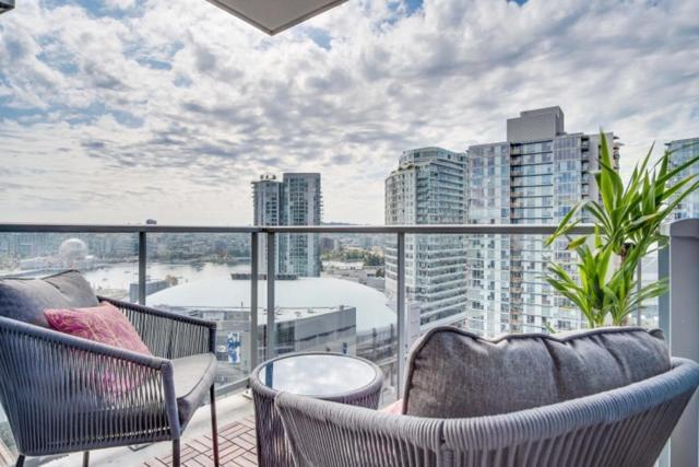 Beautiful Bright Modern Condo With Water View And Ac In Dt Vancouver 2Br,3Bd,2Bt Sleeps 6 Guests Free Parking Netflix Included Exterior foto